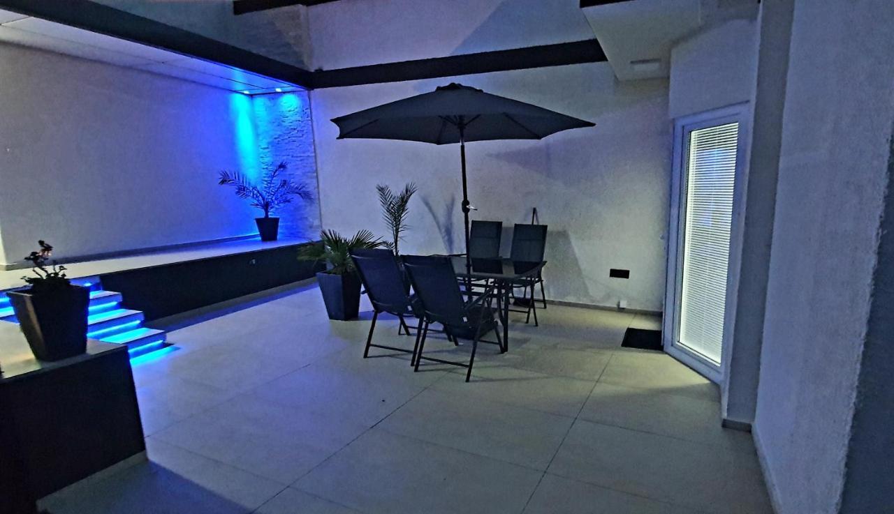 Jacuzzi Penthouse Apartment Matulji Esterno foto