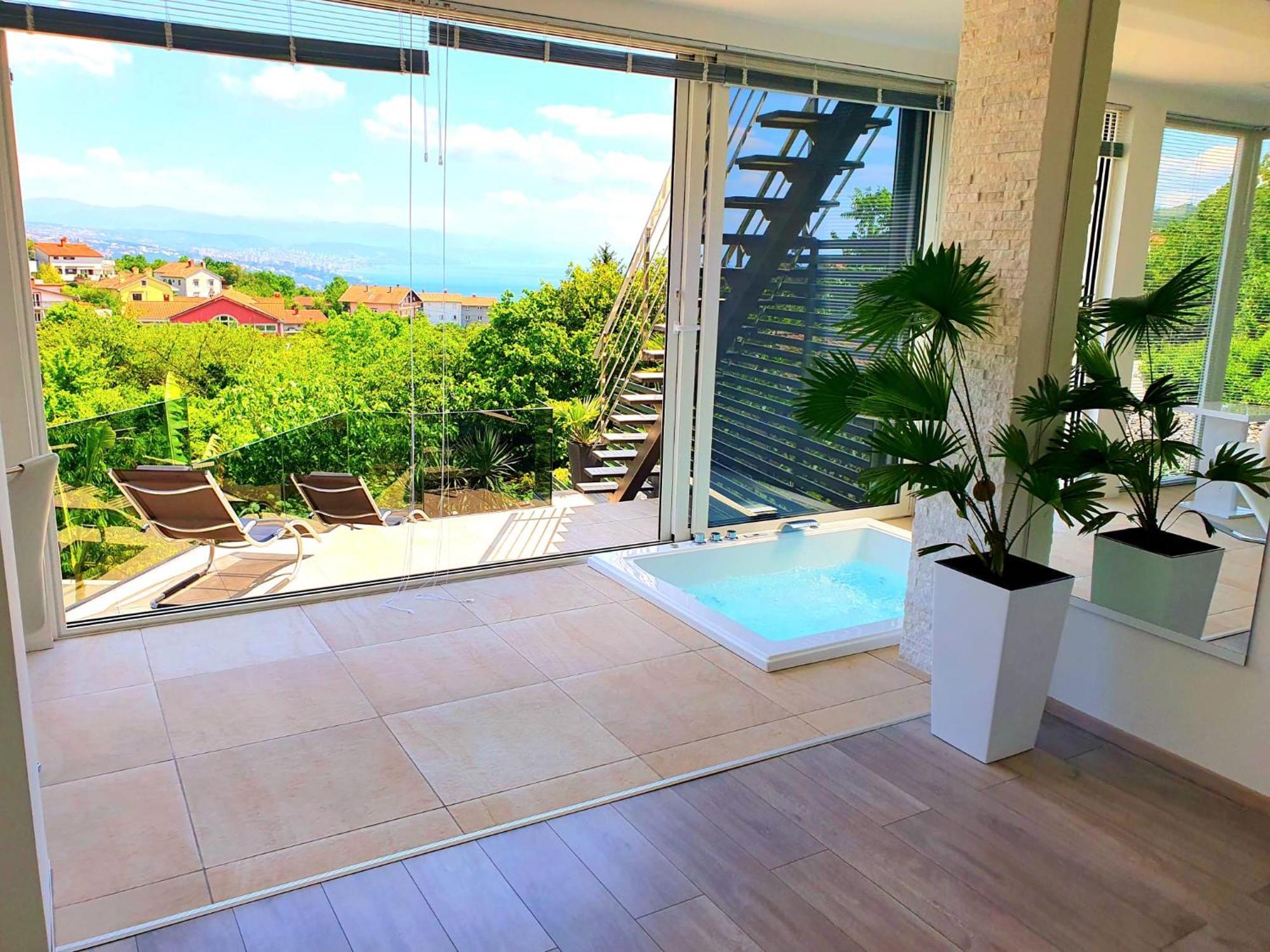 Jacuzzi Penthouse Apartment Matulji Camera foto