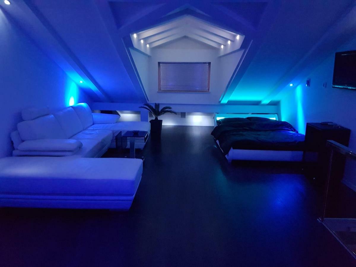 Jacuzzi Penthouse Apartment Matulji Esterno foto