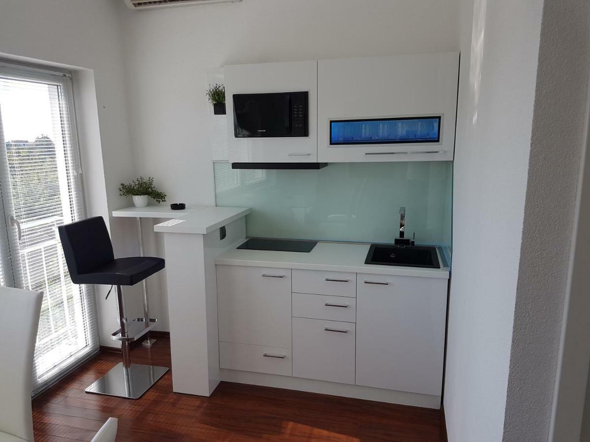 Jacuzzi Penthouse Apartment Matulji Esterno foto